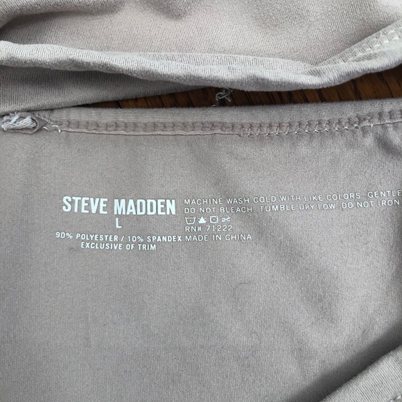Sale: 5 for $10 - Steve Madden crop tank top - Picture 2 of 6